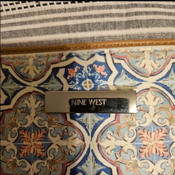 Nine West Tile Tote bag - Picture 4 of 4